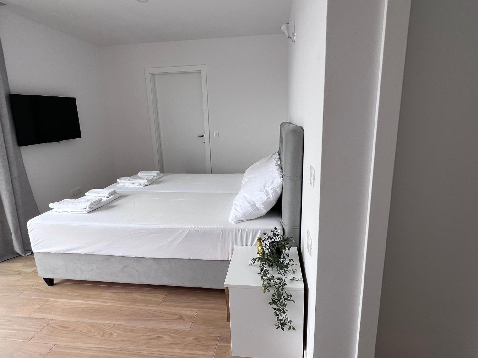 Boutique Hotel Ivy'Z Novalja Buitenkant foto